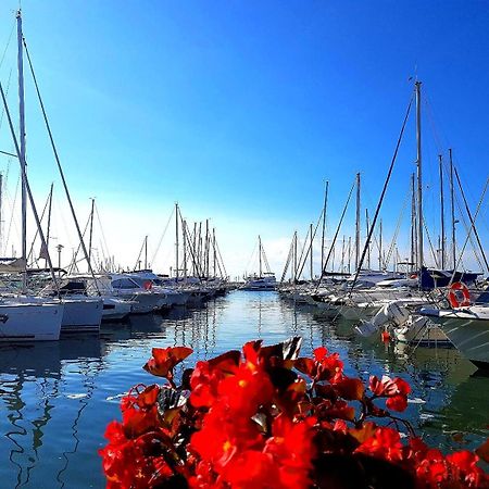 Studio T1- 2 Min Des Plages - Golf-Juan - Clim&Wifi Vallauris Luaran gambar